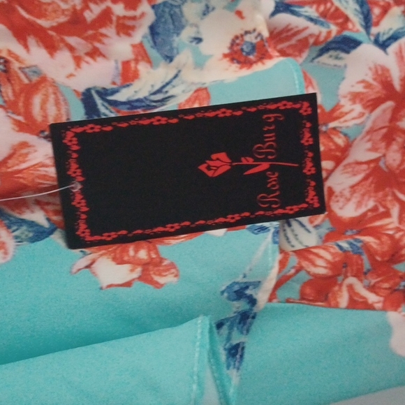 Gorgeous Rose Burg dress- aqua red/orange and blue. - Picture 7 of 8